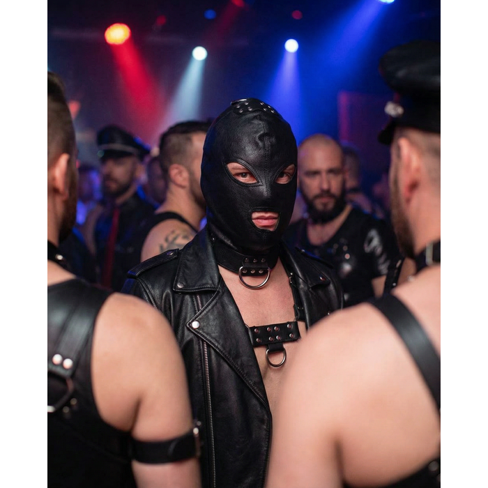 Masca cu siret si inel collar Toyz4Lovers - Negru - vedere spate